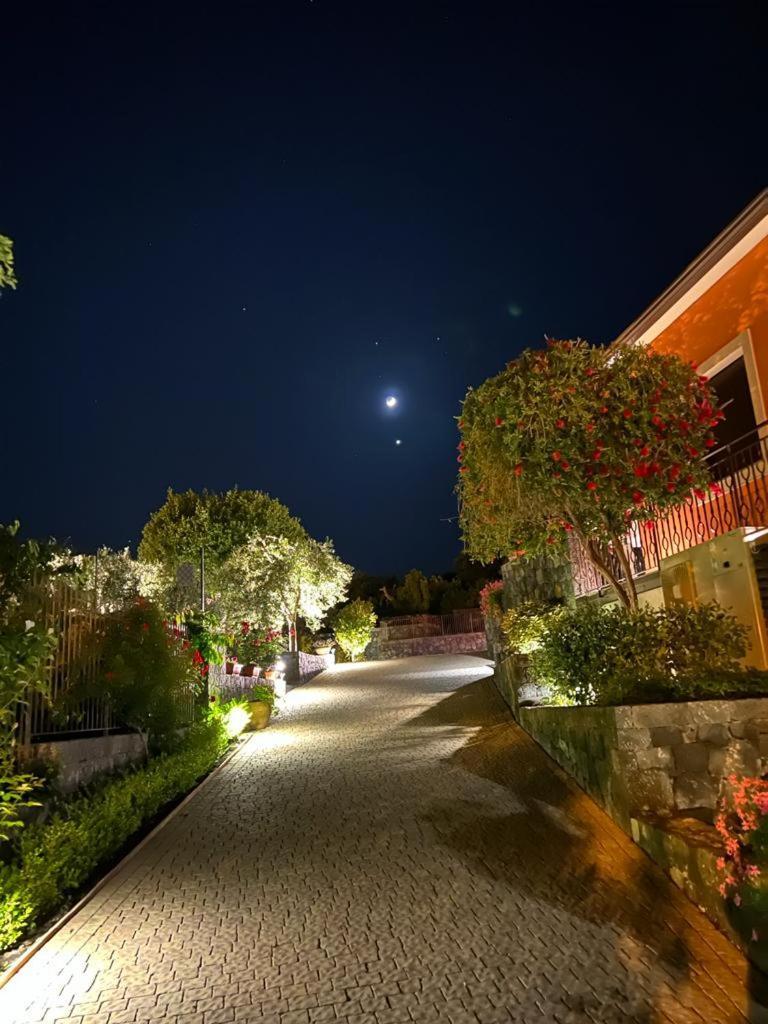 La Casa Dell'Alloro Цафферана-Этнея Экстерьер фото